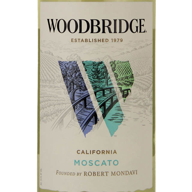 Woodbridge by Robert Mondavi Moscato / 750 ml - Marketview Liquor