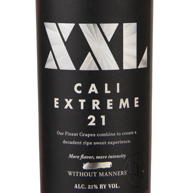 XXL Peach Moscato / 750mL - Marketview Liquor